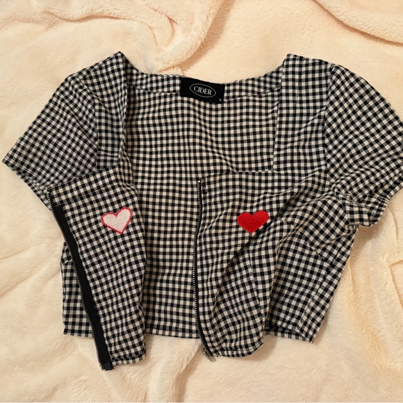 ZIP UP CROP TEE - Picture 2 of 3